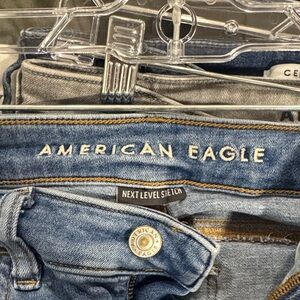 American Eagle Outfitters Women's Light Blue Jeans